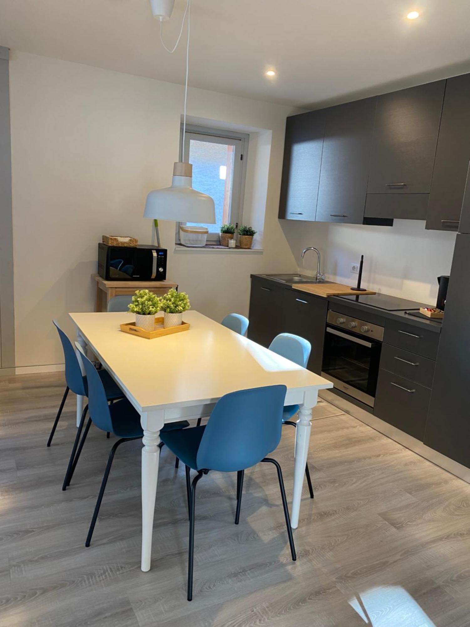 Pile House Apartment Isolaccia Luaran gambar